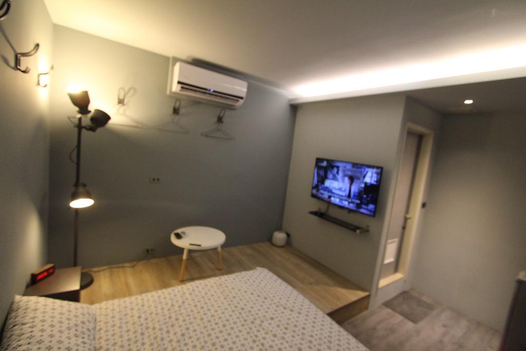 Midtown Retreat Apartman Tajpej Kültér fotó